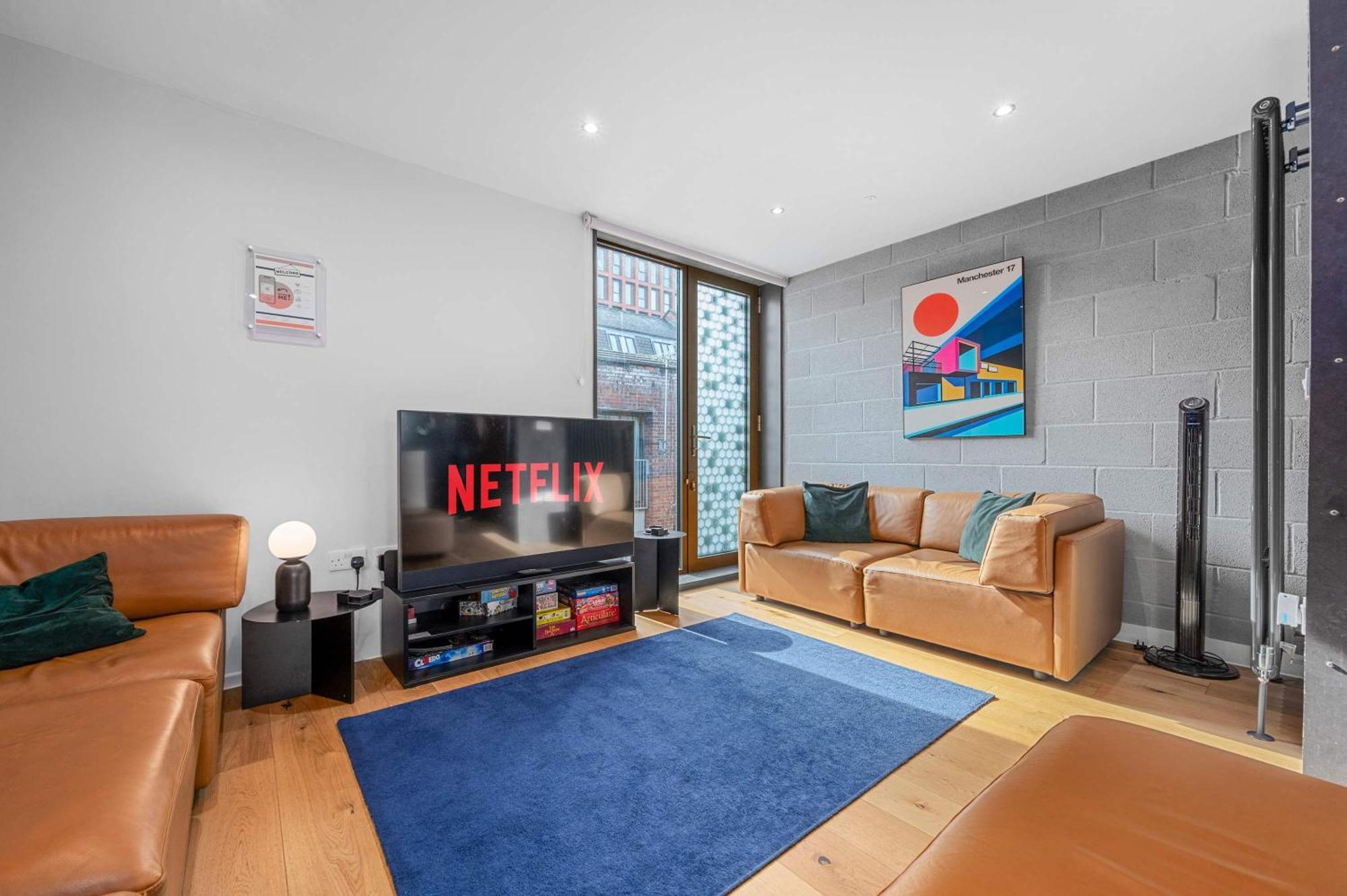 4 Bed Canal St Townhouse Free Parking — Photos 3